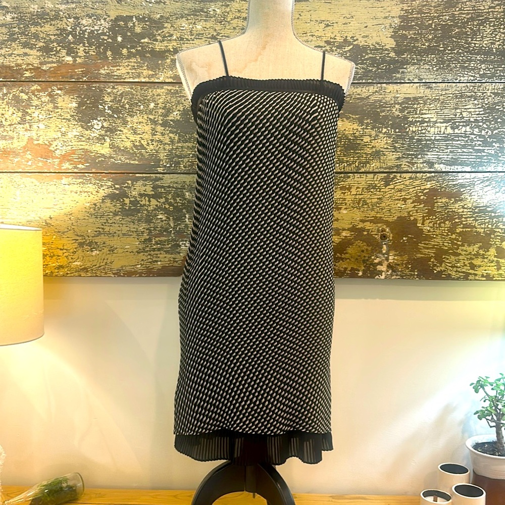 AKIRA CHICAGO Gatsby Optical Illusion Op Art Dress Pleated Chiffon S